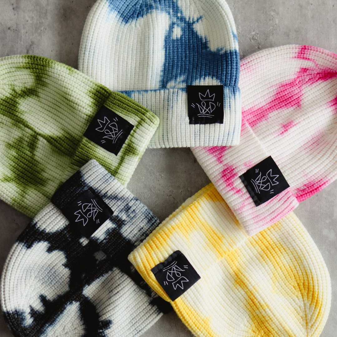 Super Soft &amp; Cosy Tie Dyed Beanie - Pink